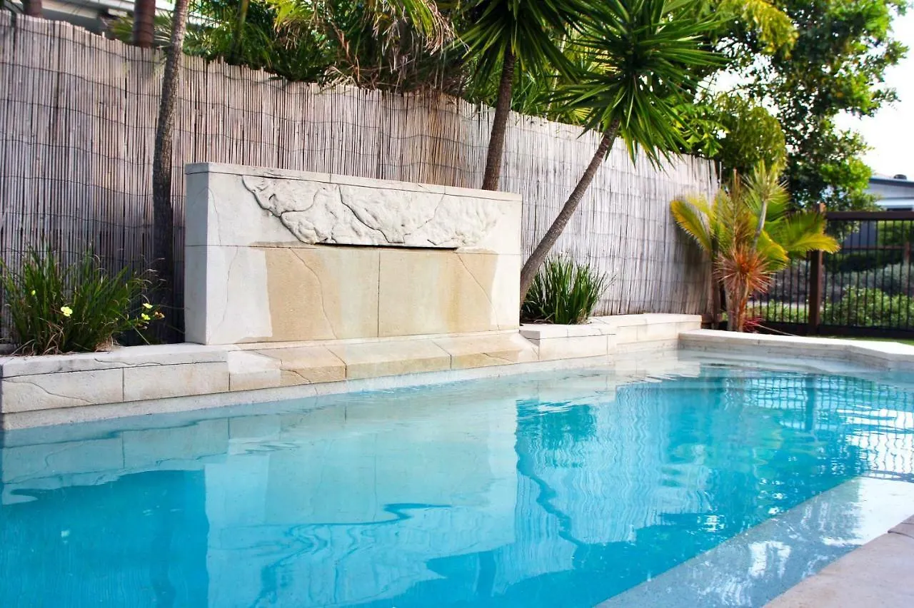 Casa de Férias The Boardwalk Relaxing Beachside Family Entertainer Marcoola